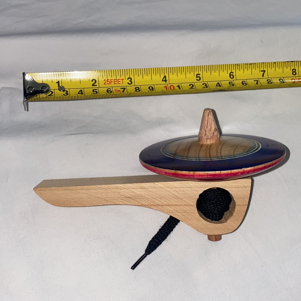 Large spinning top - Picture 3 of 5